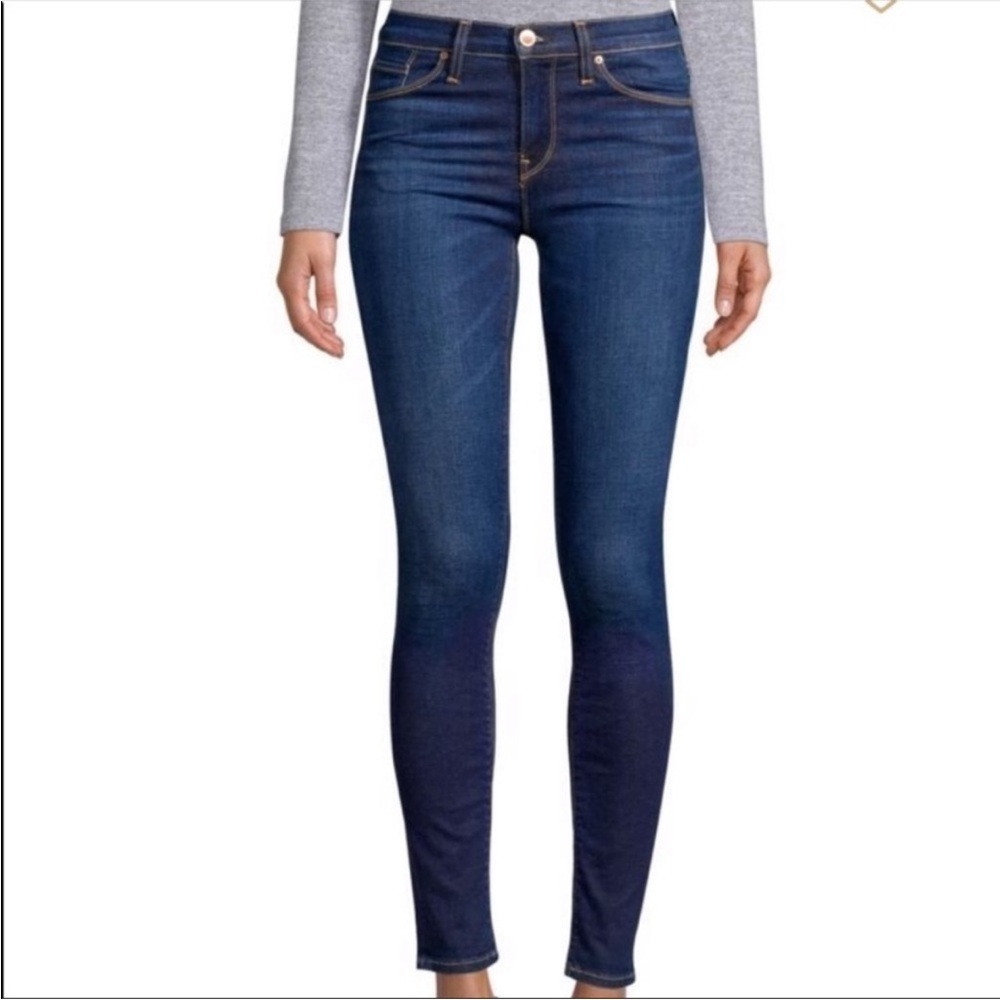 Hudson Colette mid rise skinny . Worn a few times- no flaws